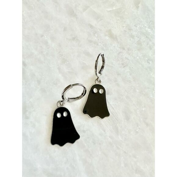 No Brand Jewelry - Halloween black ghost dangle earrings